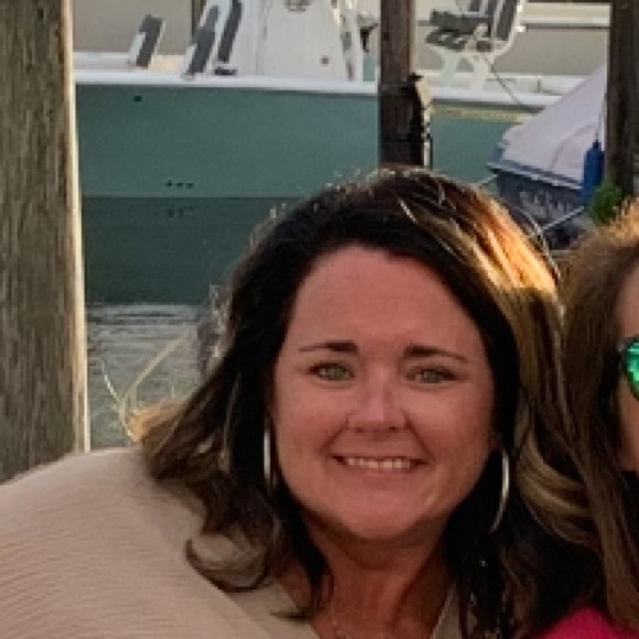 Meet your Posher, Nikki - Picture 1 of 1